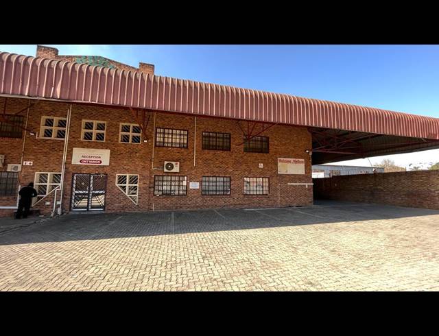 2,000M² WAREHOUSE TO LET IN SUNDERLAND RIDGE