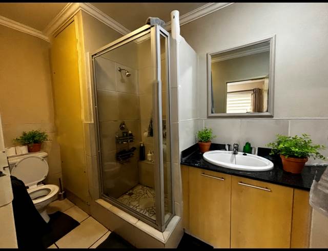 2 BEDROOM APARTMENT TO LET IN SANDTON CENTRAL