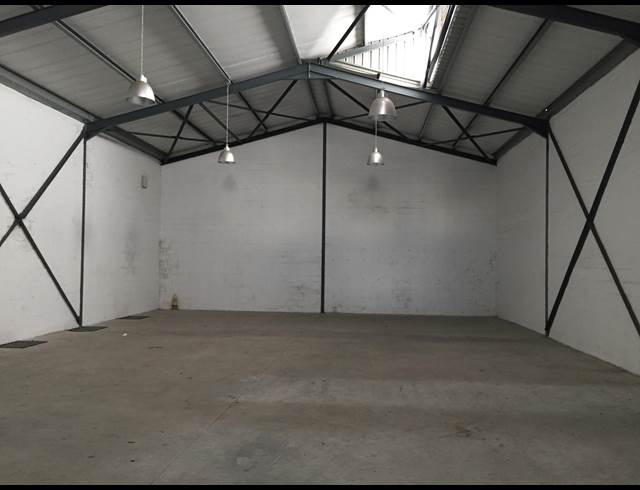 350M² WAREHOUSE RENTED IN CAPRICORN