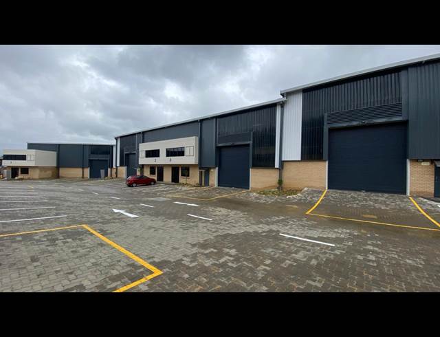 1,131M² WAREHOUSE TO LET IN SAMRAND BUSINESS PARK