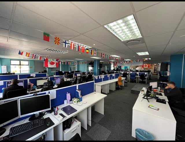 585M² OFFICE TO LET IN CENTURY CITY
