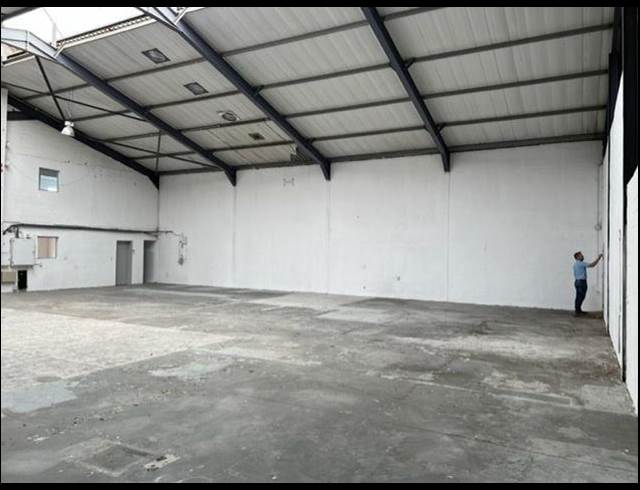 545M² WAREHOUSE TO LET IN MARCONI BEAM INDUSTRIA