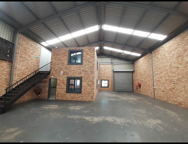 254M² WAREHOUSE TO LET IN PRINCESS AH