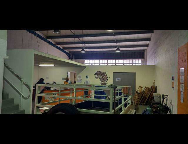 197M² WAREHOUSE TO LET IN WESTMEAD
