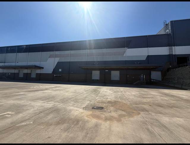 8,124M² WAREHOUSE TO LET IN HALFWAY HOUSE