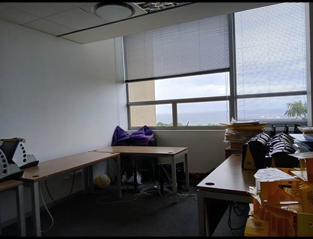 324M² OFFICE TO LET IN UMHLANGA RIDGE