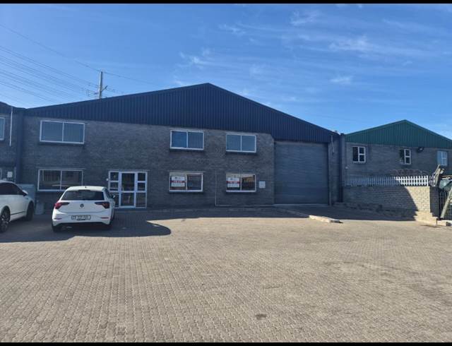 939M² WAREHOUSE TO LET IN SAXENBURG PARK 1