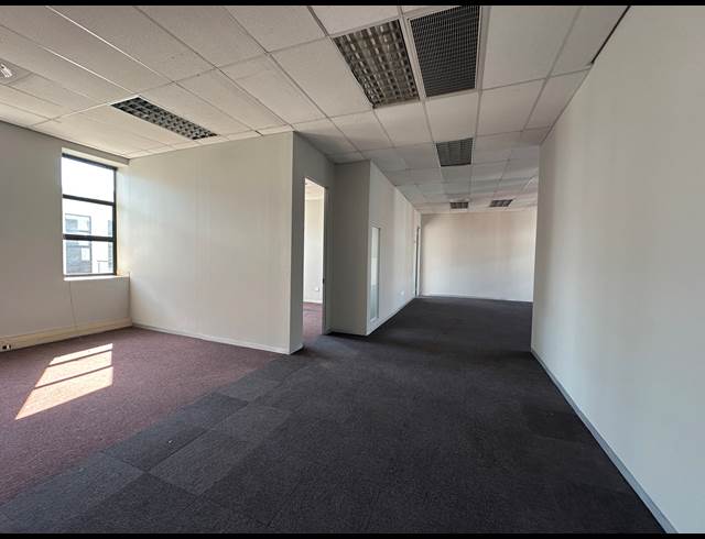 132.20M² OFFICE TO LET IN HIGHVELD TECHNOPARK