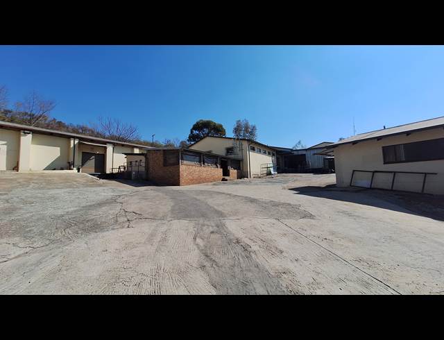 740M² MINI FACTORY TO LET IN MULDERSDRIFT