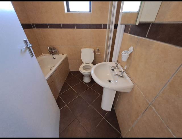 2 bed property to rent in WORCESTER