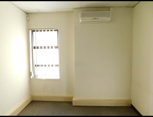 390M² OFFICE TO LET IN RANDBURG CENTRAL