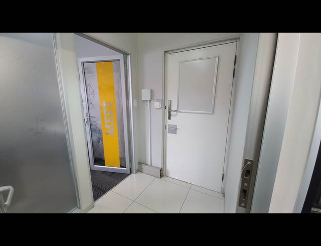 97M² OFFICE TO LET IN CENTURY CITY