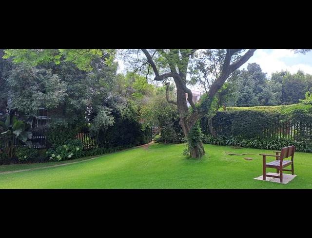 3 BEDROOM PROPERTY TO RENT IN HYDE PARK