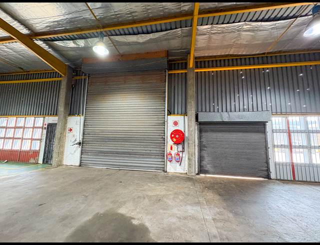 550M² WAREHOUSE TO LET IN WESTMEAD