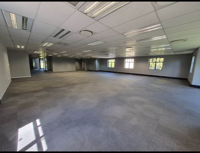 474M² OFFICE TO LET IN SANDTON CENTRAL