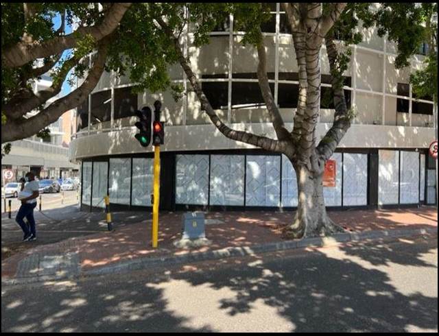 315M² RETAIL TO LET IN CLAREMONT