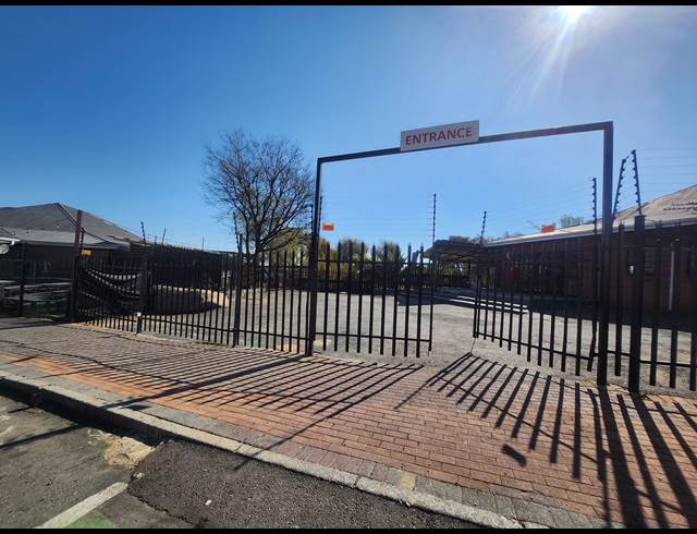 409M² WAREHOUSE TO LET IN ALLANDALE