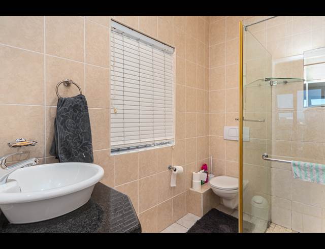2 BEDROOM APARTMENT TO LET IN BIG BAY