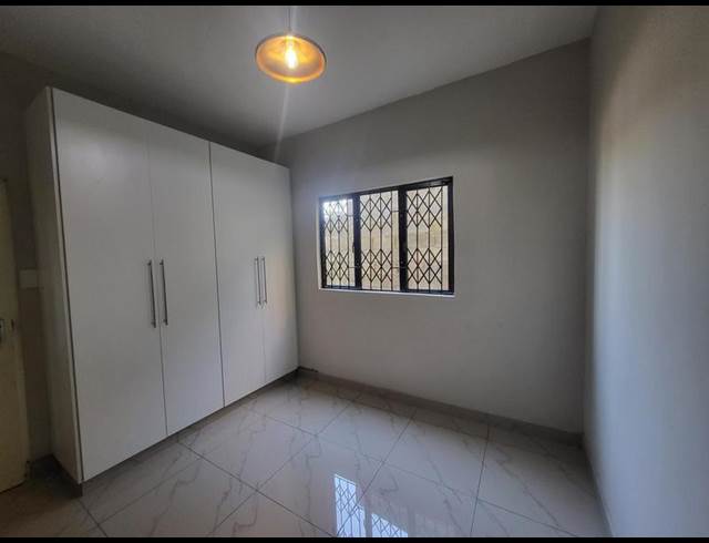 2 BEDROOM PROPERTY TO RENT IN LOTUSVILLE