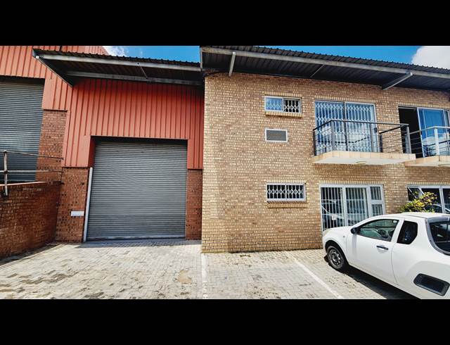 360M² WAREHOUSE RENTED IN NORTH RIDING