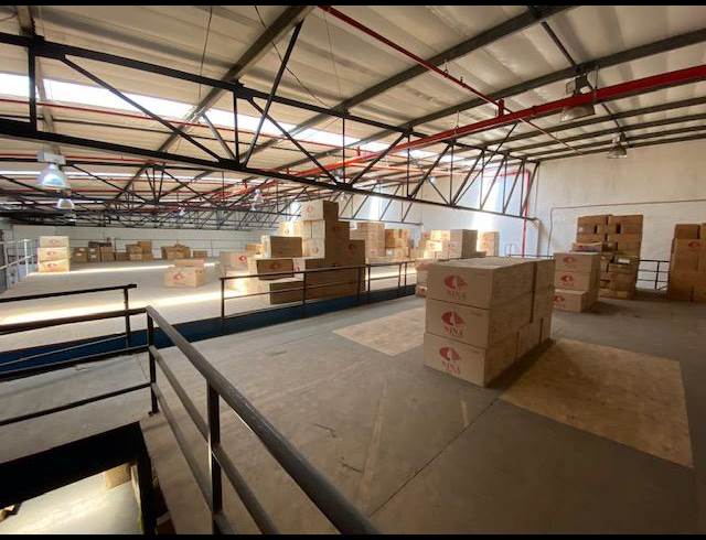 650M² WAREHOUSE TO LET IN GLEN ANIL