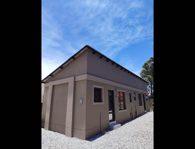 1 bed property to rent in DAVIDSONVILLE