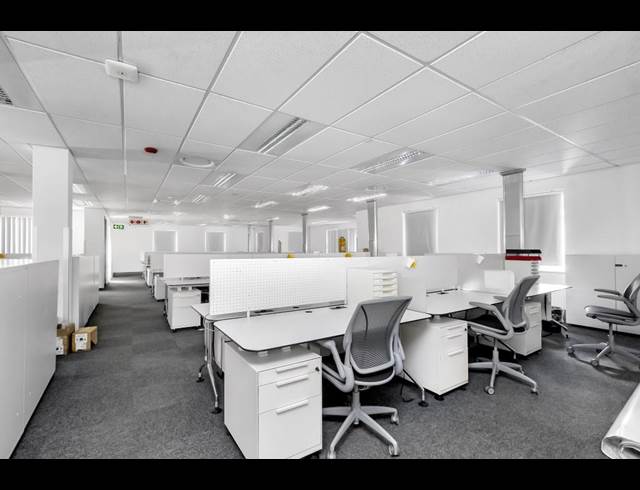 903M² OFFICE TO LET IN MORNINGSIDE
