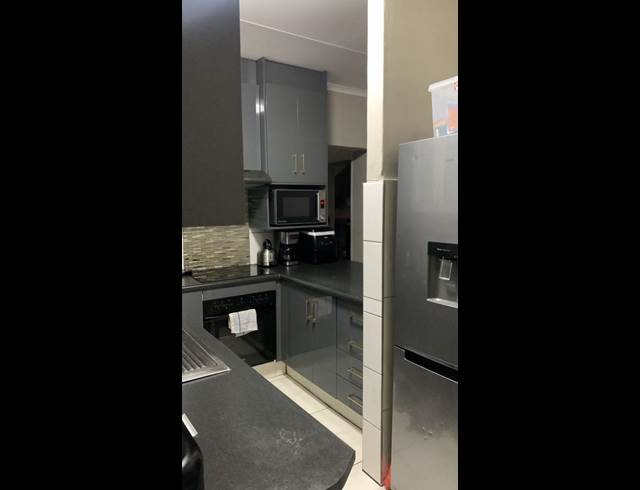 3 BEDROOM PROPERTY TO RENT IN WINCHESTER HILLS