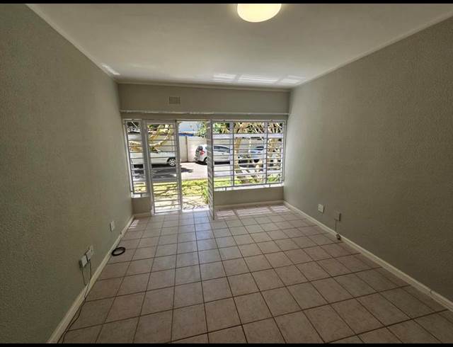 0 BEDROOM PROPERTY TO RENT IN RONDEBOSCH