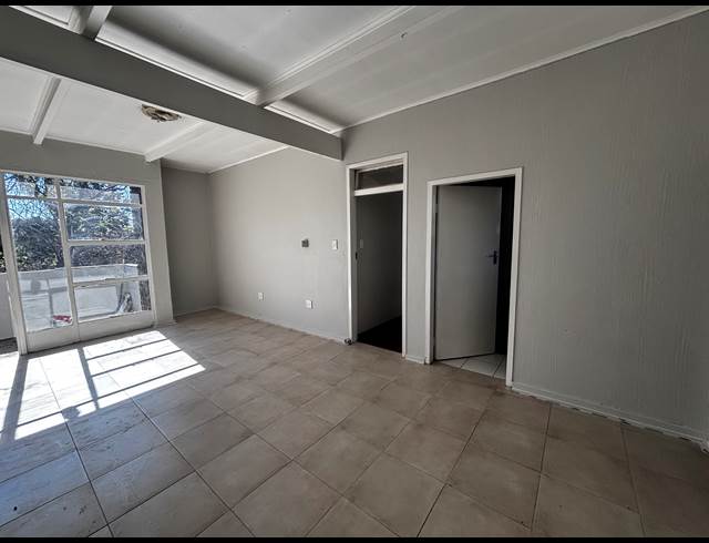 2 BEDROOM APARTMENT TO LET IN WENDYWOOD