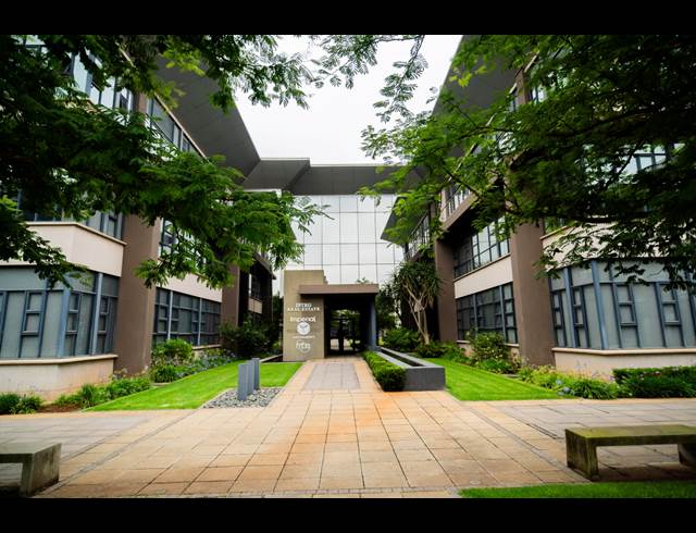 600M² OFFICE TO LET IN PARKHAVEN