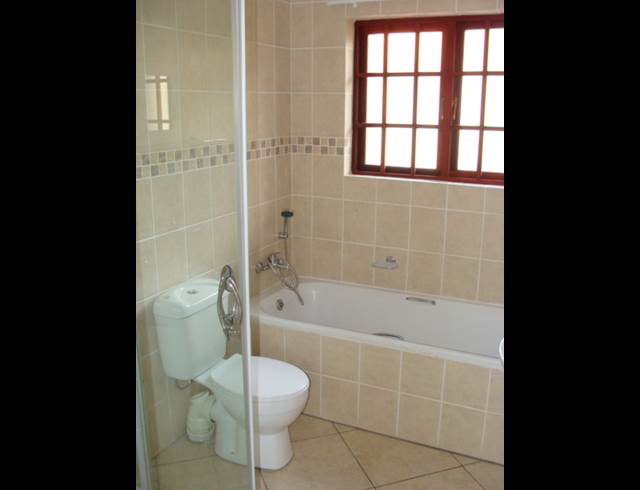 2 bed property to rent in RISIDALE