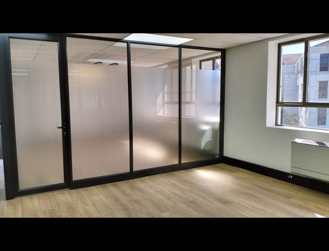 345M² OFFICE TO LET IN TYGER VALLEY