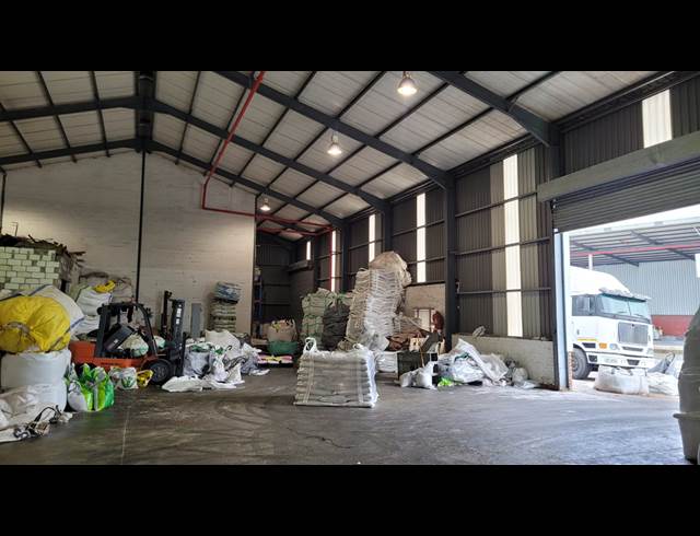 1,714M² WAREHOUSE TO LET IN BRACKENFELL INDUSTRIAL