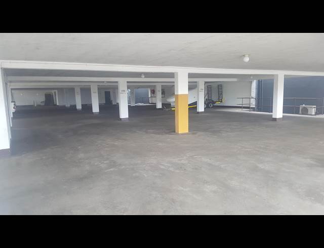396M² RETAIL TO LET IN STAMFORD HILL