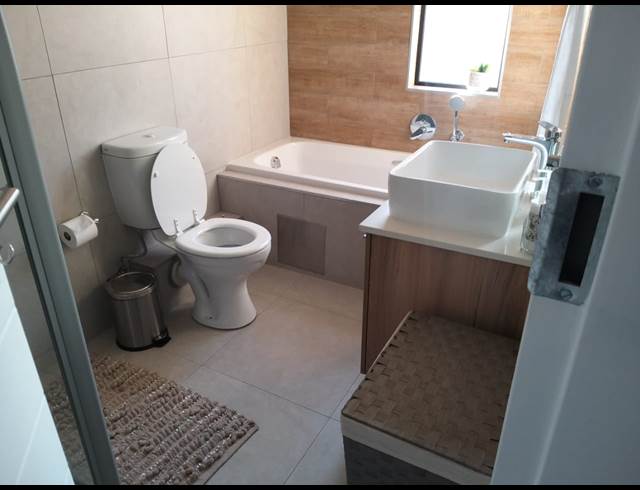 1 bed property to rent in LINBRO PARK