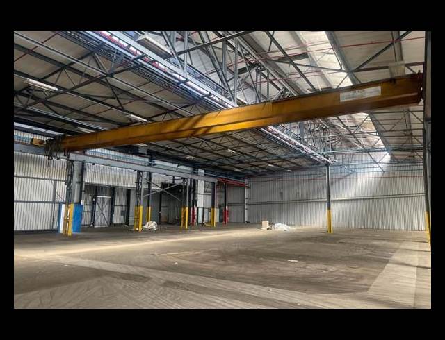 3,251M² WAREHOUSE TO LET IN ANDERBOLT