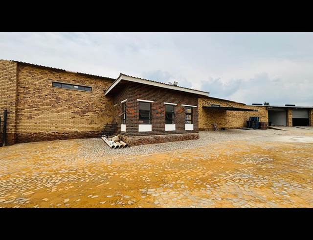 1,024M² WAREHOUSE TO LET IN MEYERTON CENTRAL