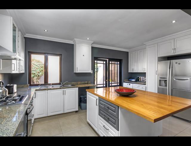 4 BEDROOM HOUSE TO LET IN NORWOOD