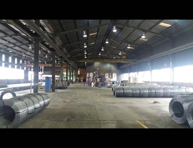 1,440M² WAREHOUSE TO LET IN STEELEDALE