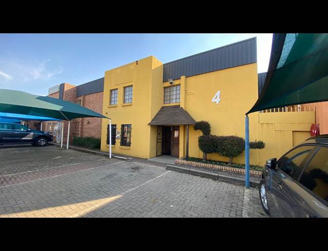 450M² WAREHOUSE TO LET IN HENNOPSPARK