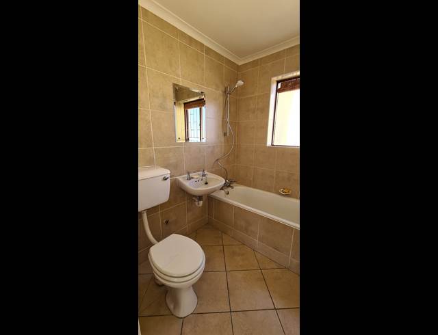 3 bed property to rent in DREYERSDAL