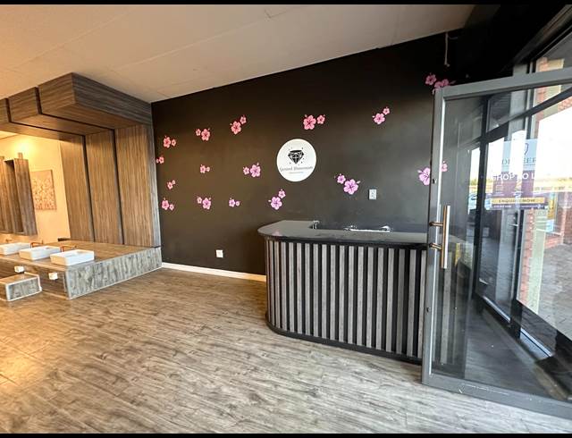 79M² RETAIL TO LET IN REYNO RIDGE