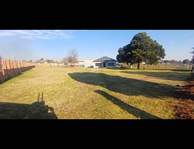 5,000M² BUILDING TO LET IN WITPOORT ESTATES