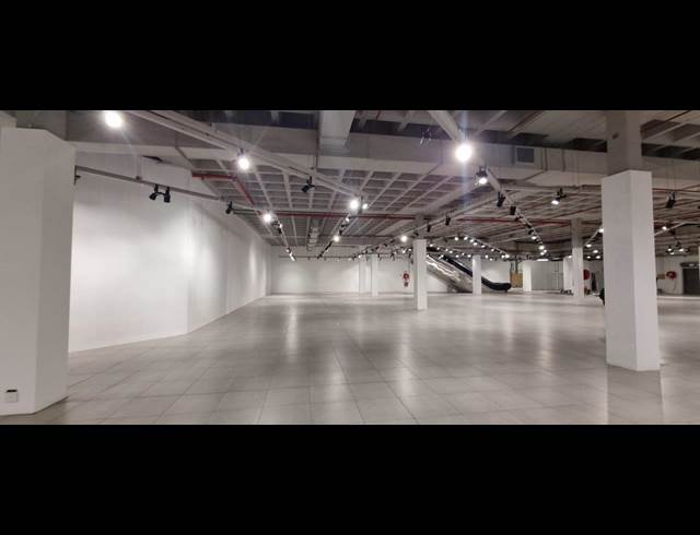 928M² RETAIL TO LET IN MITCHELLS PLAIN CENTRAL