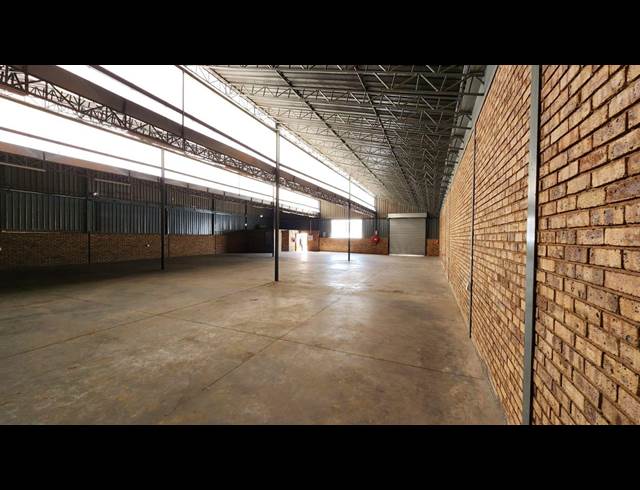 517M² WAREHOUSE TO LET IN ROSSLYN