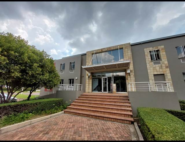395M² OFFICE TO LET IN GREENSTONE HILL