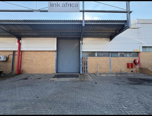 667M² WAREHOUSE TO LET IN HALFWAY HOUSE