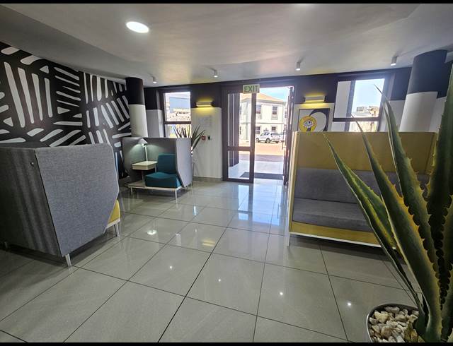 484M² OFFICE TO LET IN CENTURY CITY