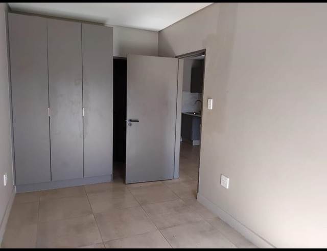 1 BEDROOM PROPERTY TO RENT IN SANDTON CBD